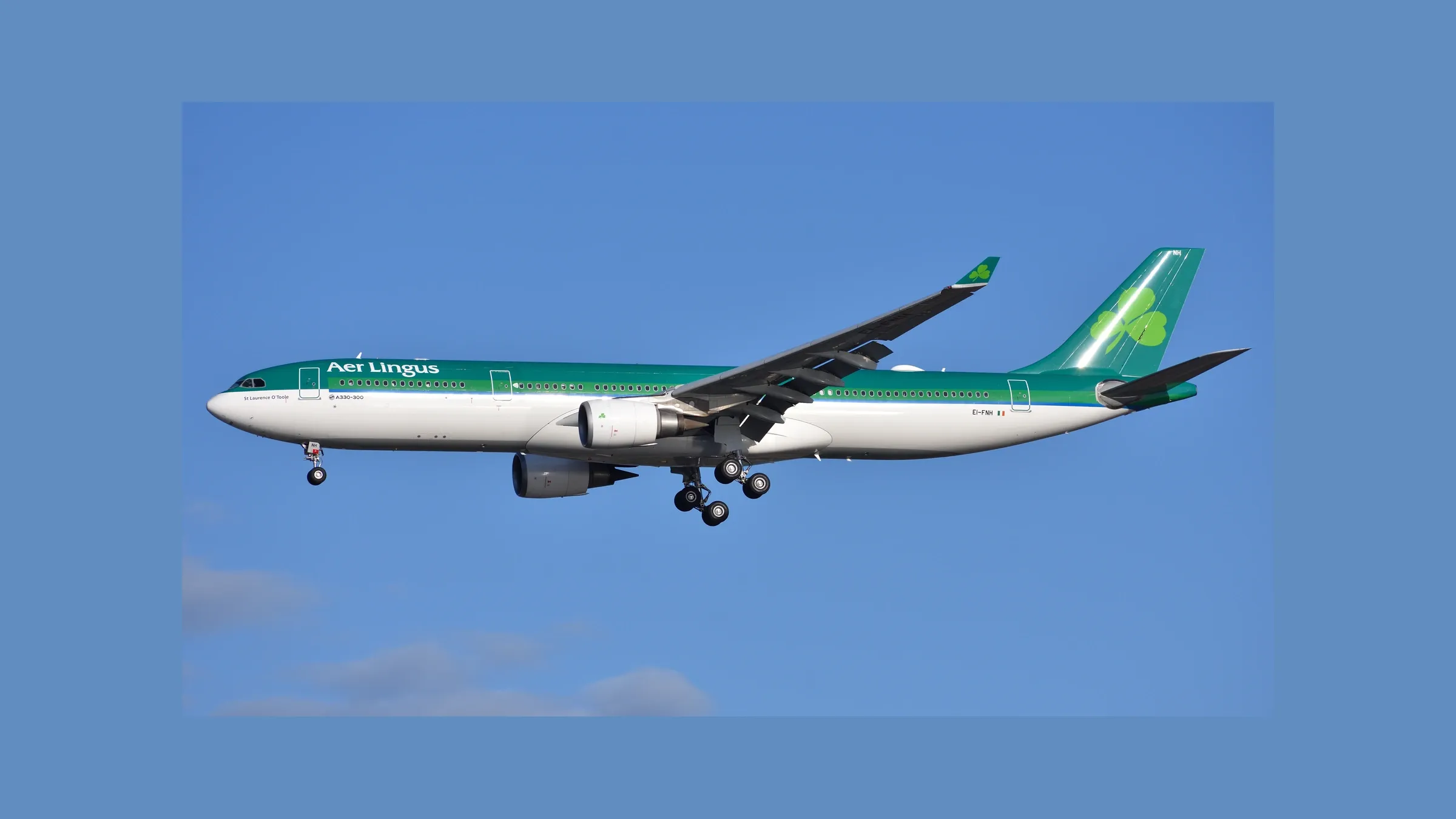 Airbus A330-300 Aer Lingus EI-FNH en approche.