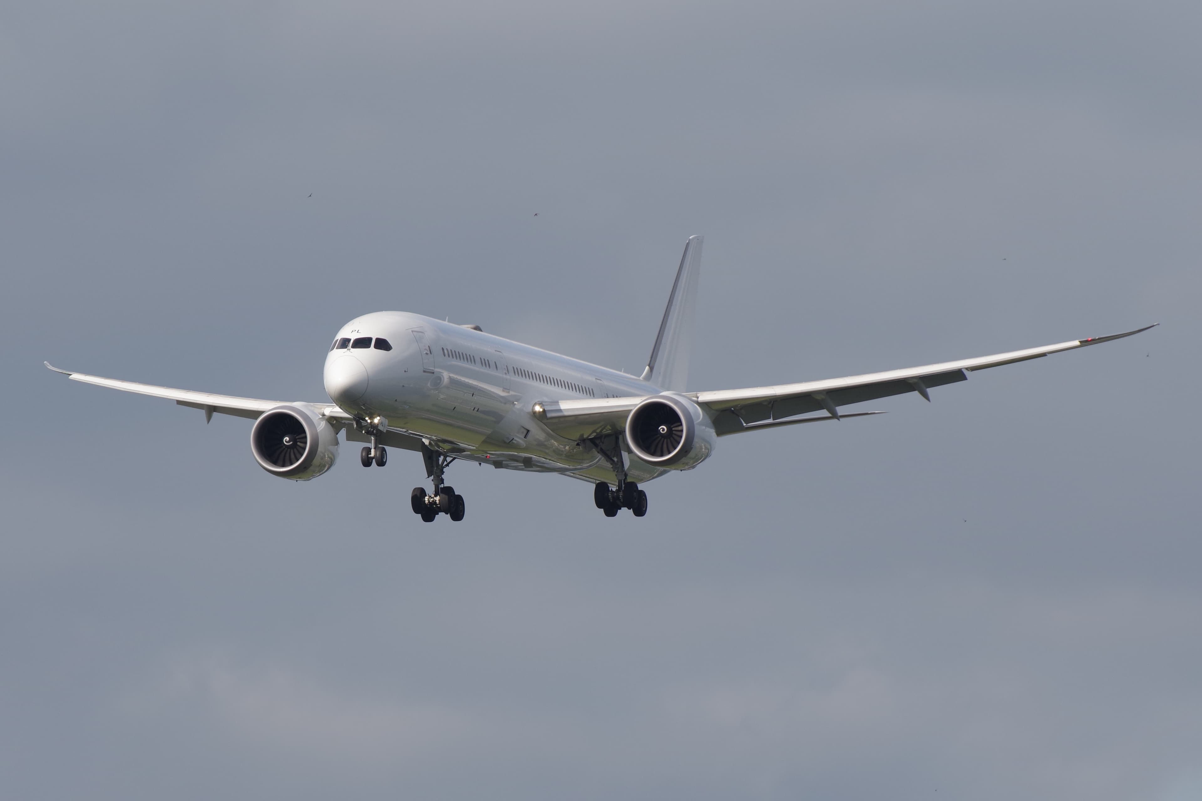 Boeing 787-9 OE-LPL used by Austrian Airlines, photographed in a white livery in June 2024.
