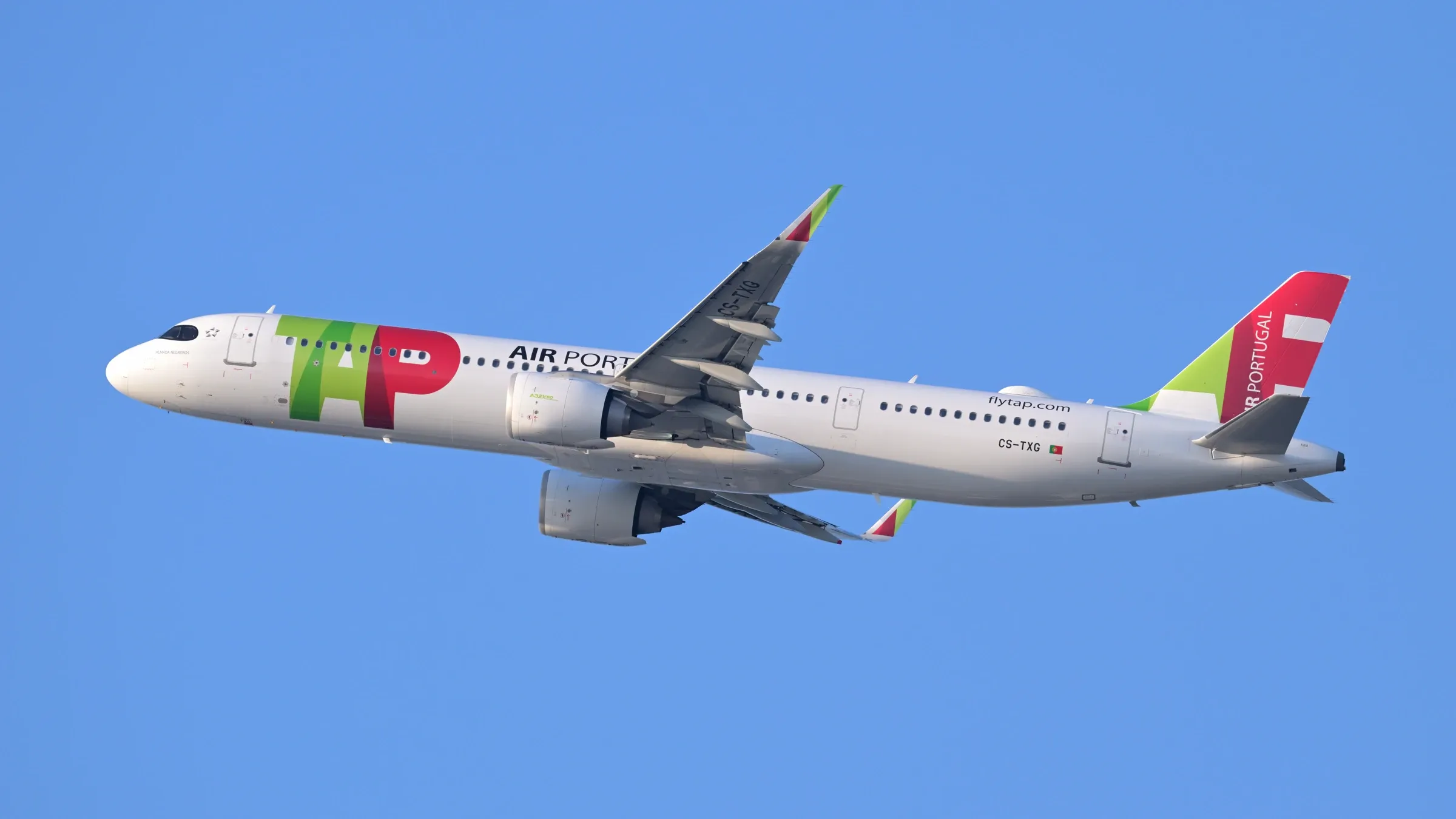 TAP Air Portugal Airbus A321neo CS-TXG departing Boston.