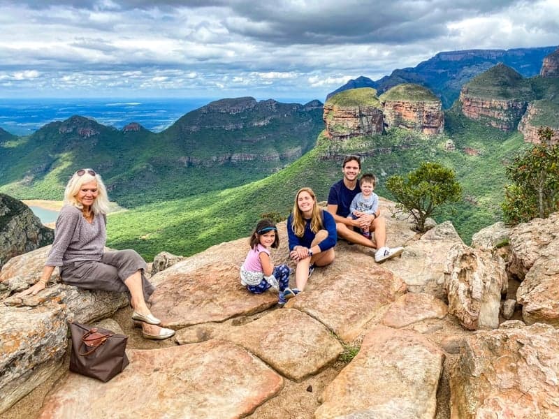 Family World Tour 2019-2020