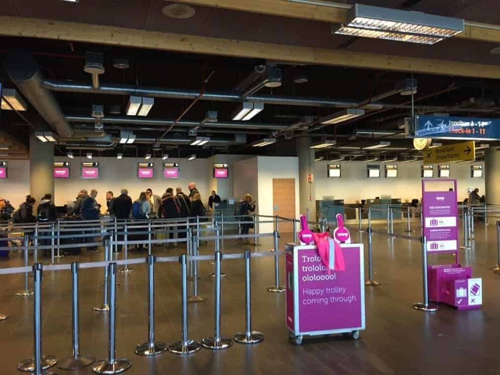 wow air counters