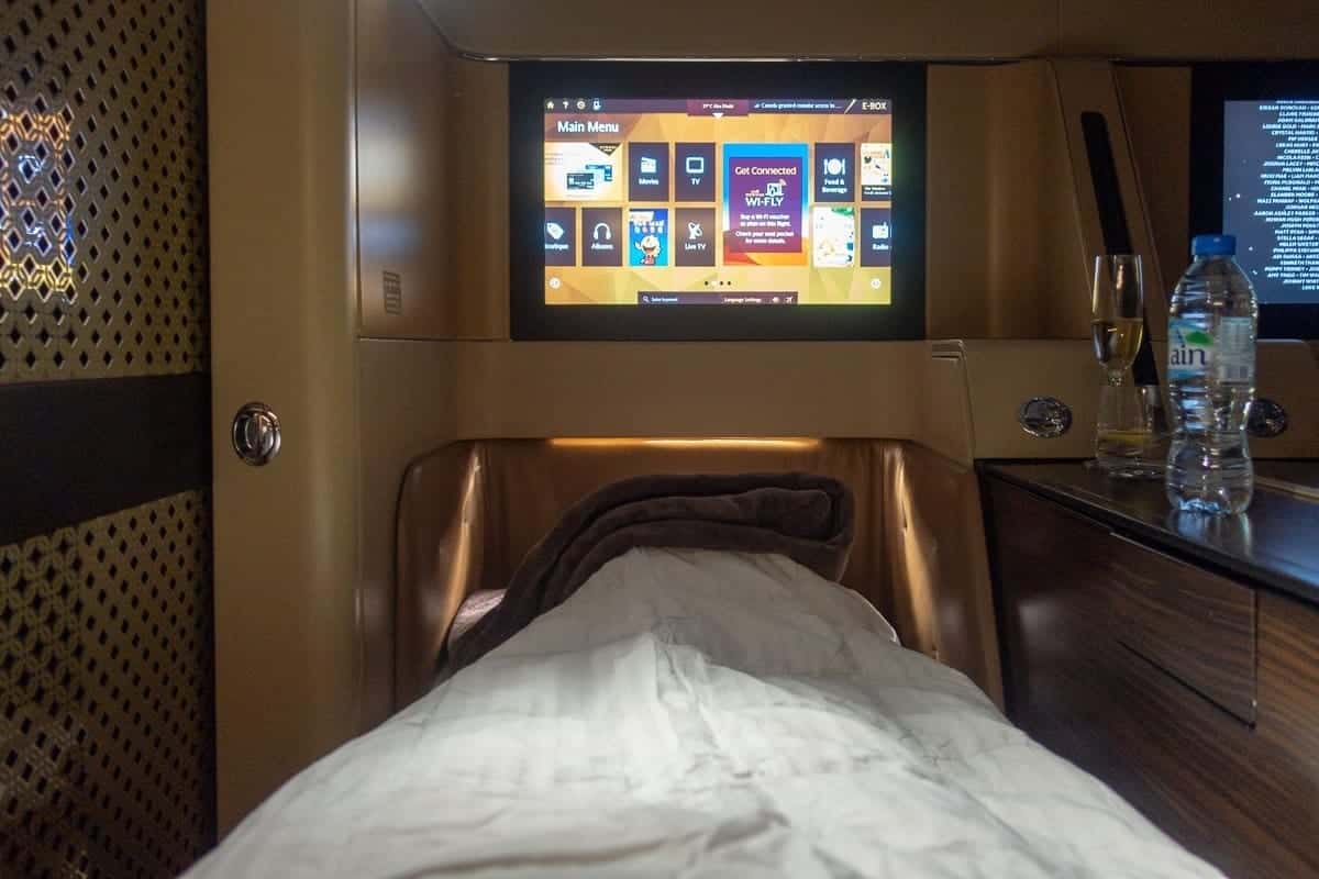 etihad first 777 84