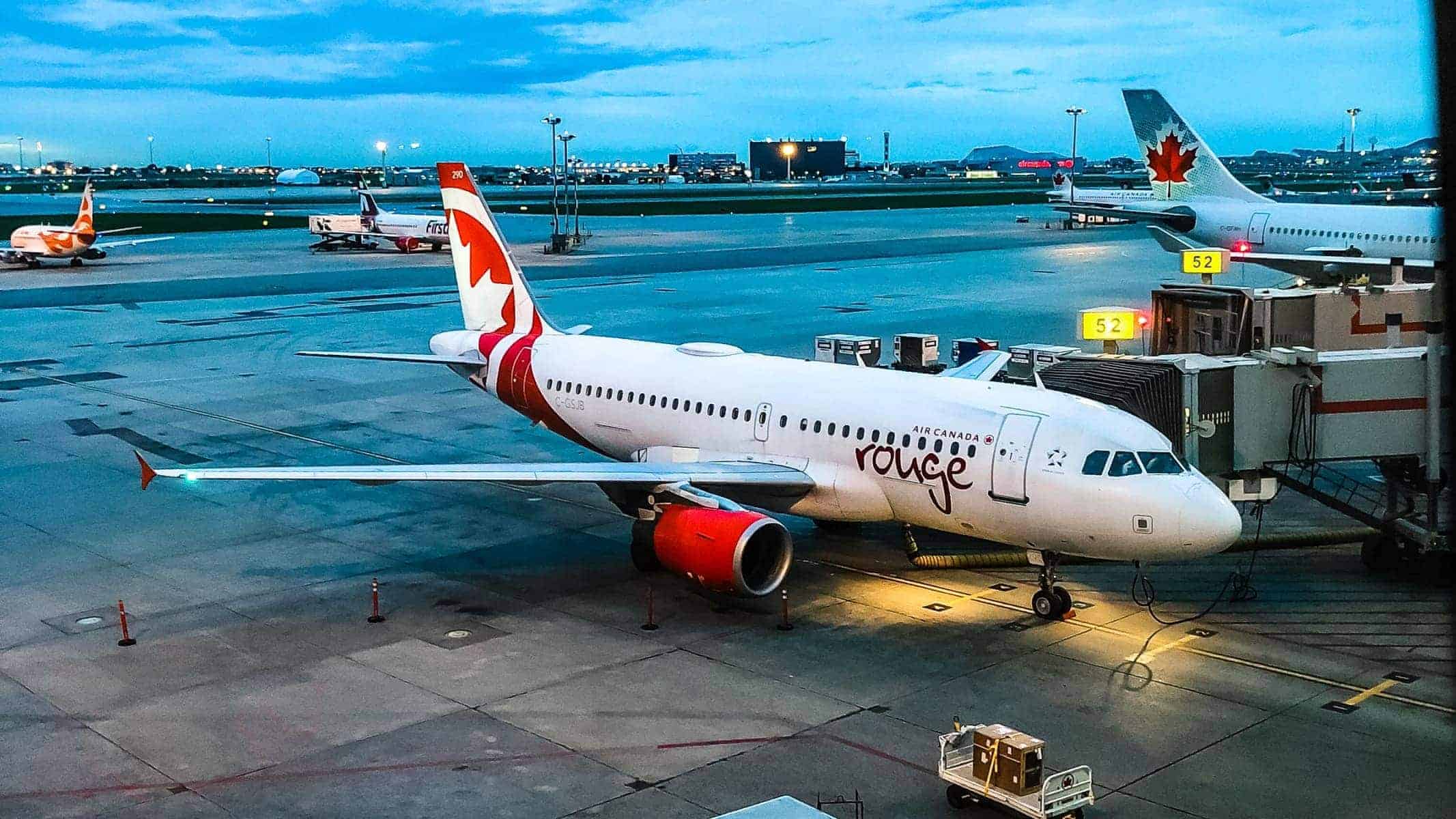 featured air canada rouge 2