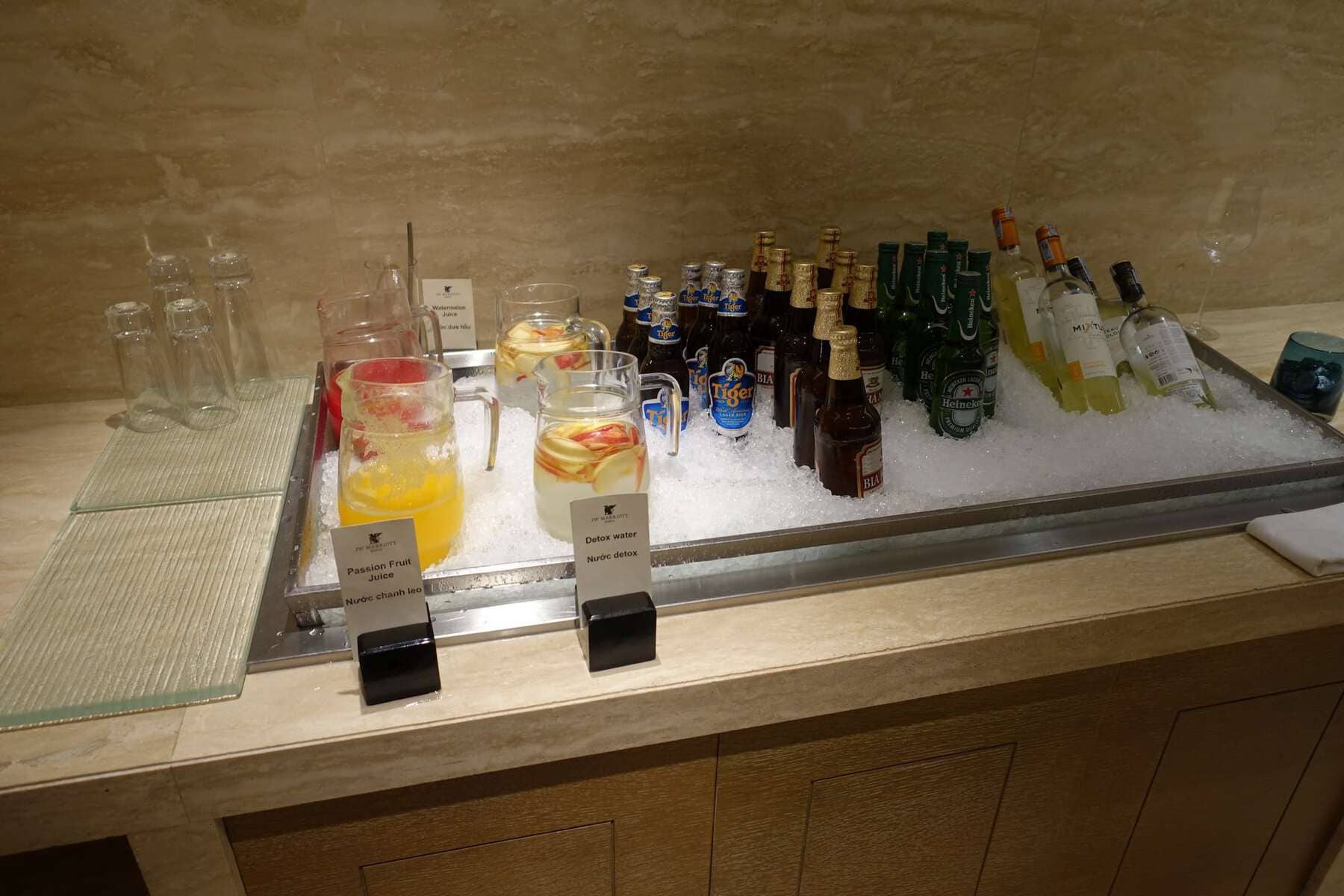 jwmarriott hanoi lounge 07