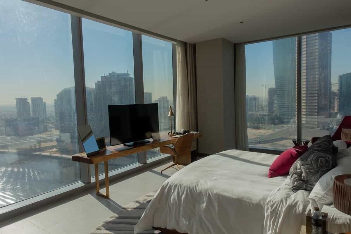 Review: The St. Regis, Downtown Dubai (formerly Renaissance) | Marriott Bonvoy - renaissance downtown hotel dubai chambre 17