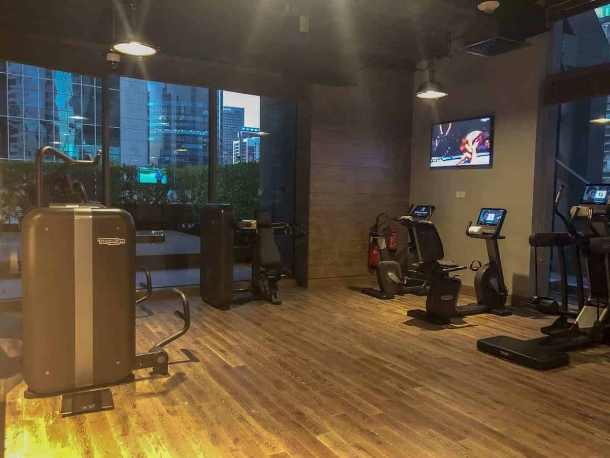 Review: The St. Regis, Downtown Dubai (formerly Renaissance) | Marriott Bonvoy - renaissance downtown hotel dubai gym 01