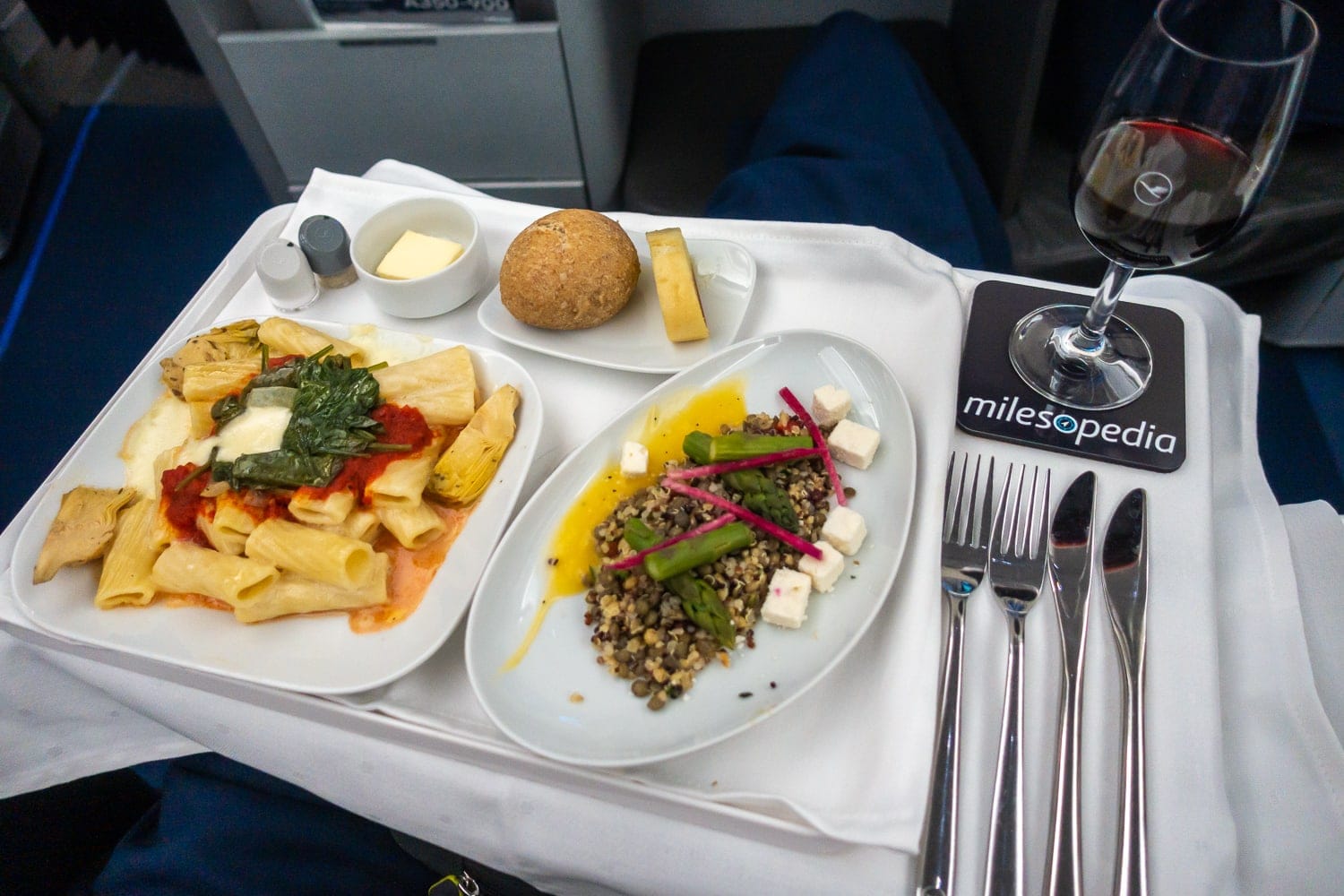 Avis : Lufthansa A350 | Classe Affaires | YUL-MUC - Lufthansa A350 LH475 classe affaires 51