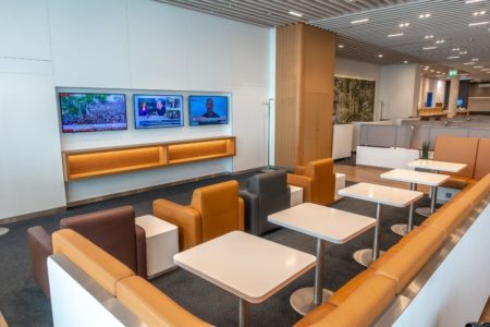 Lufthansa Business Lounge K11 MUC featured