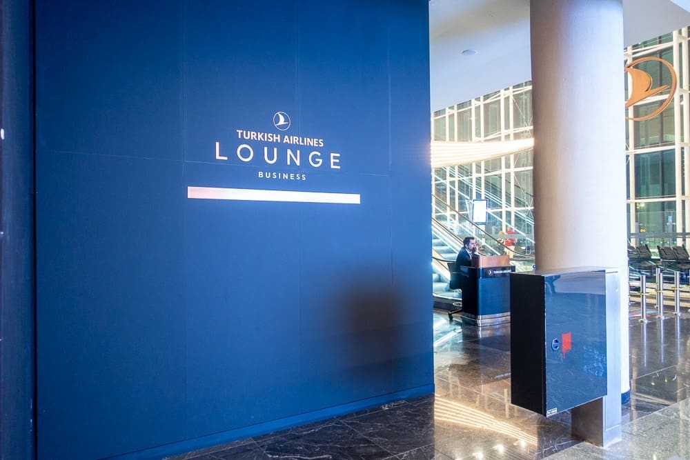 Turkish Airlines Business Lounge IST 14