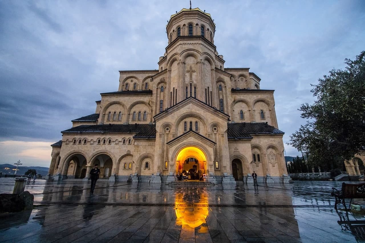 Géorgie&nbsp;: Guide de voyage | Itinéraires et Incontournables - tbilisi 4467916 1280