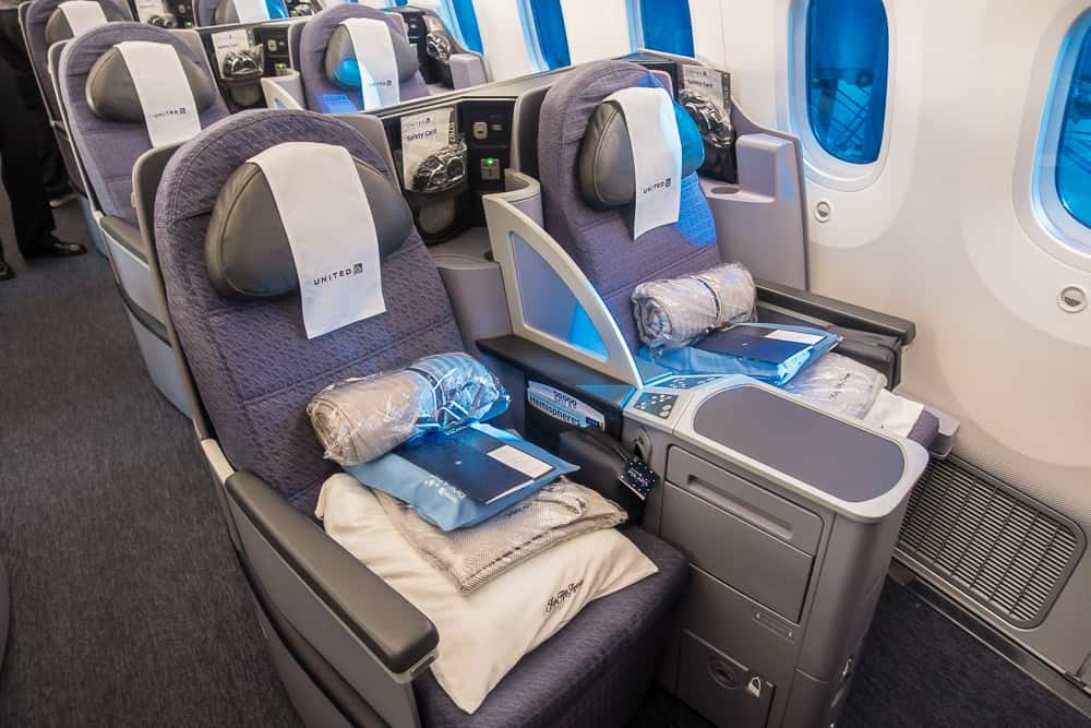 United Airlines Business Class 787 10