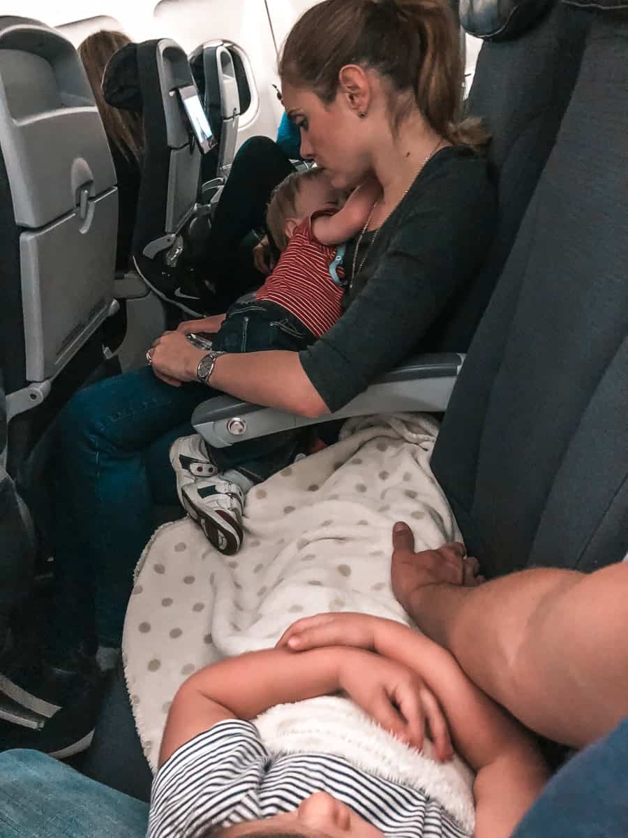Guide&nbsp;: Mes astuces pour voyager en avion avec ou sans enfants - dodo enfants eco