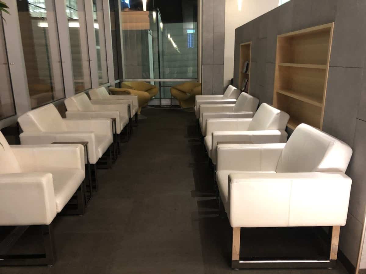 Avis: Salon VIP de l’Aéroport international Jean-Lesage de Québec (YQB) - salon VIP de YQB Quebec Jean Lesage Intl 10
