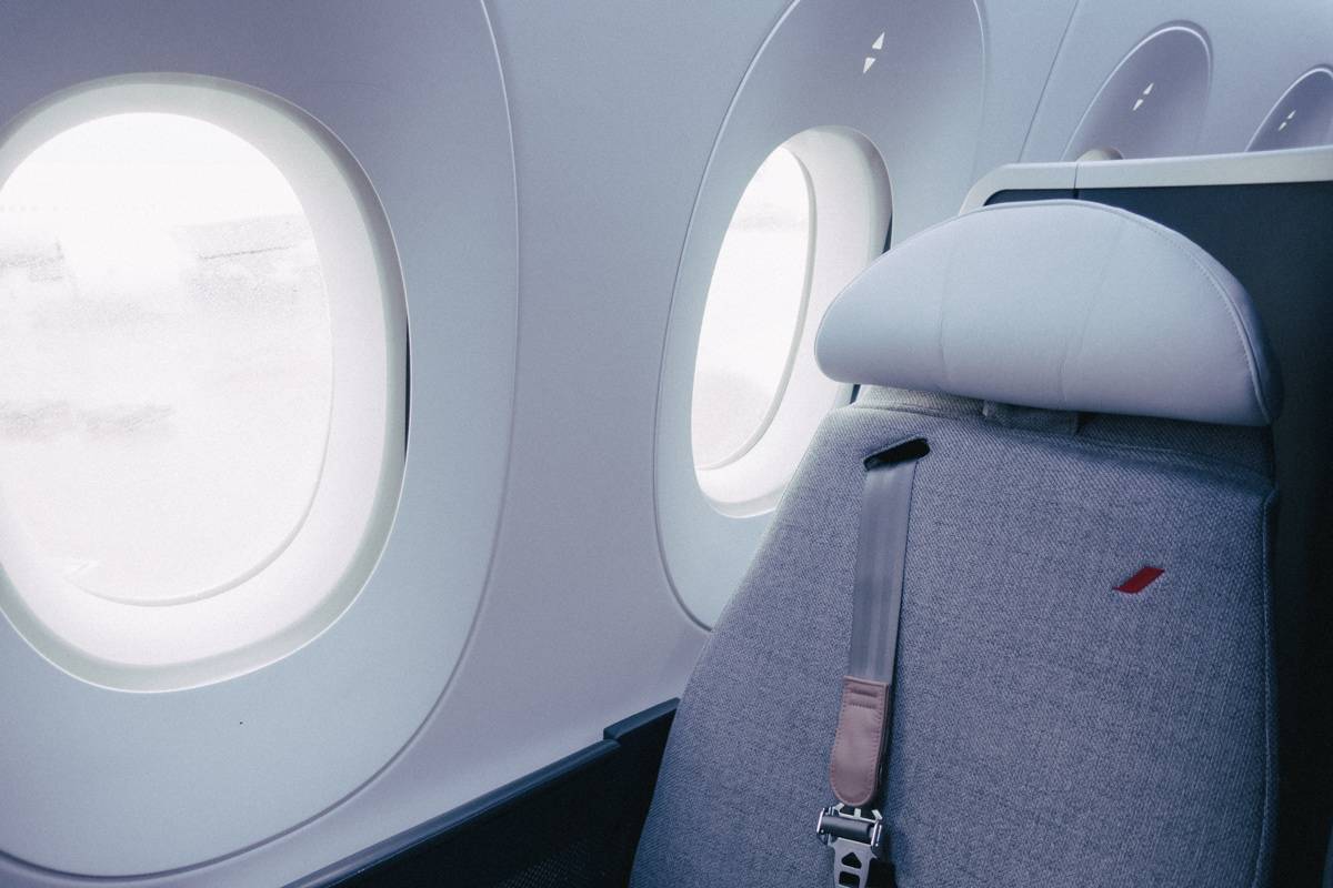 Review: Air France A350 Business Class - Toronto - Paris | milesopedia