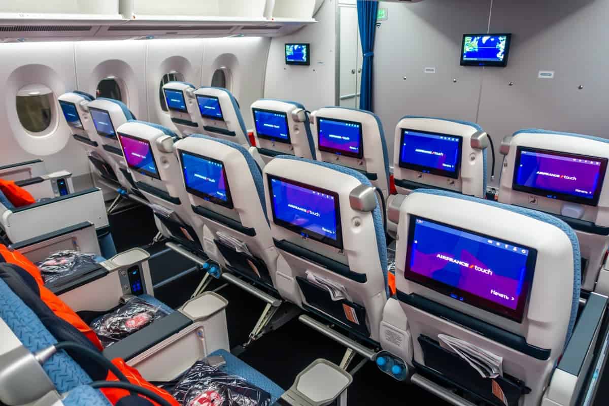 Avis : Air France A350 | Classe Business | YYZ-CDG - afa350 yyz cabines 118