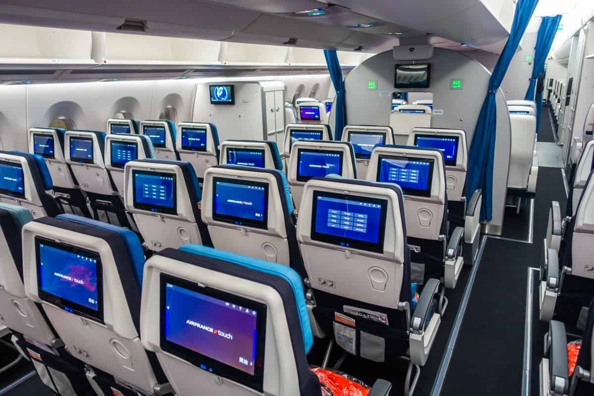 Review: Air France A350 - Business Class - Toronto - Paris | Milesopedia