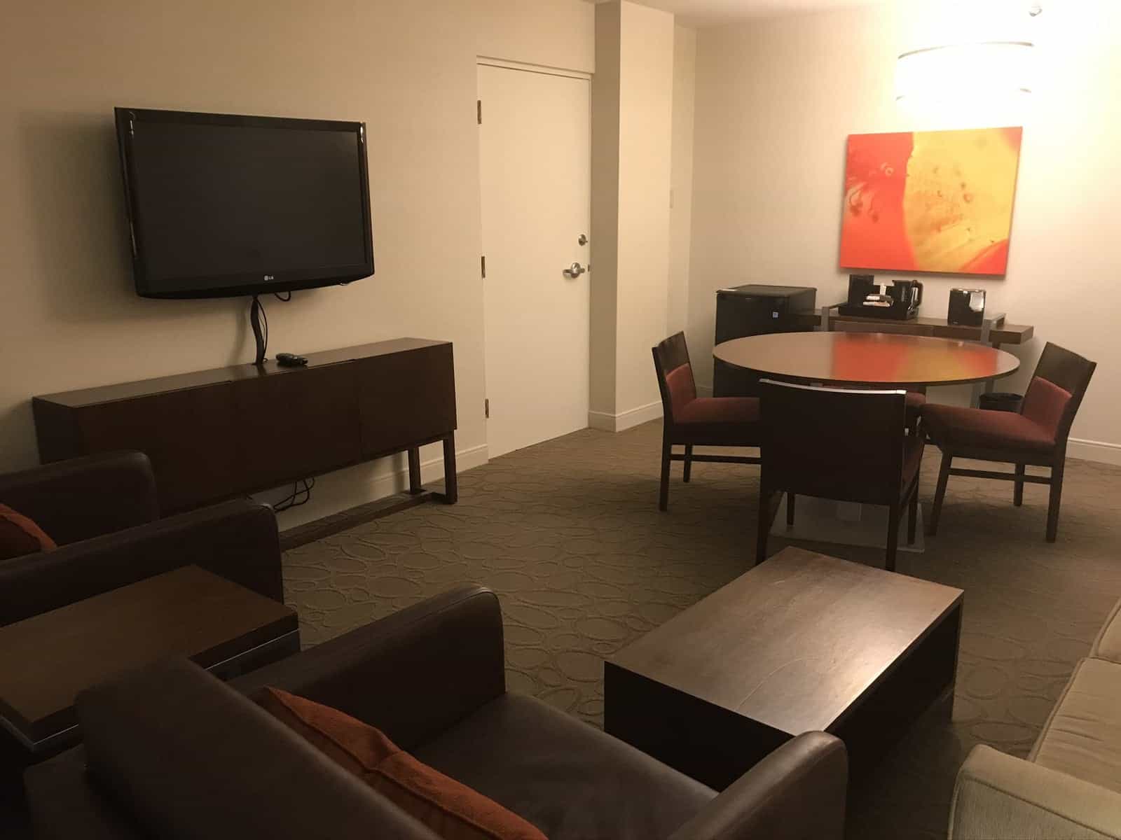 Avis&nbsp;: Delta Hotels Ottawa City Centre | Marriott Bonvoy - suite