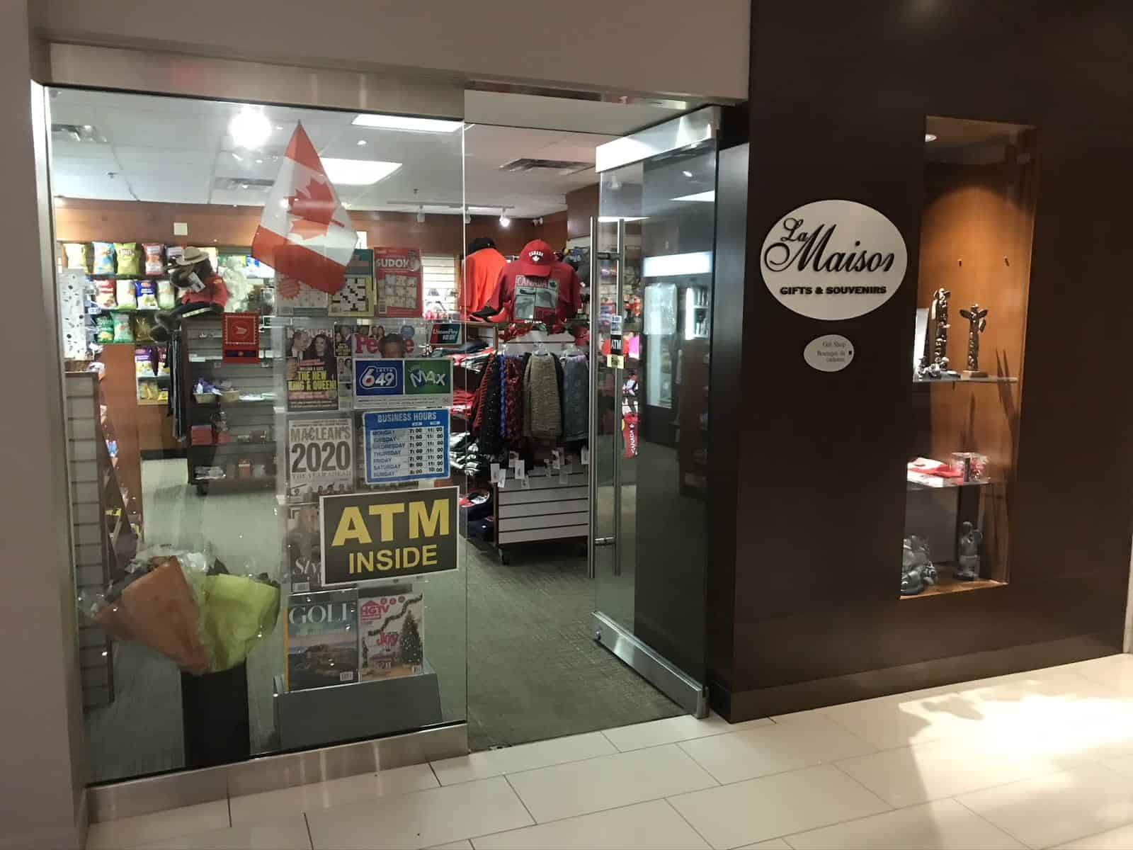 Avis&nbsp;: Delta Hotels Ottawa City Centre | Marriott Bonvoy - Magasin du lobby