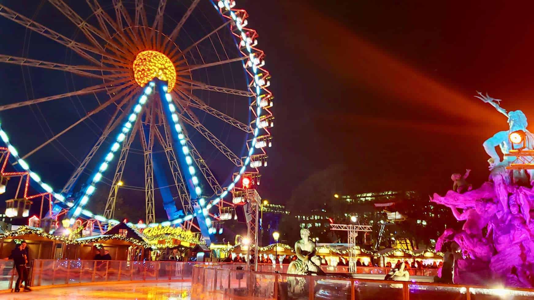 Allemagne&nbsp;: Travail nomade à Berlin - Marché de Alexanderplatz