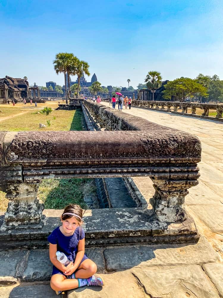 Cambodia - Siem Reap: Family Travel - -templeaw---