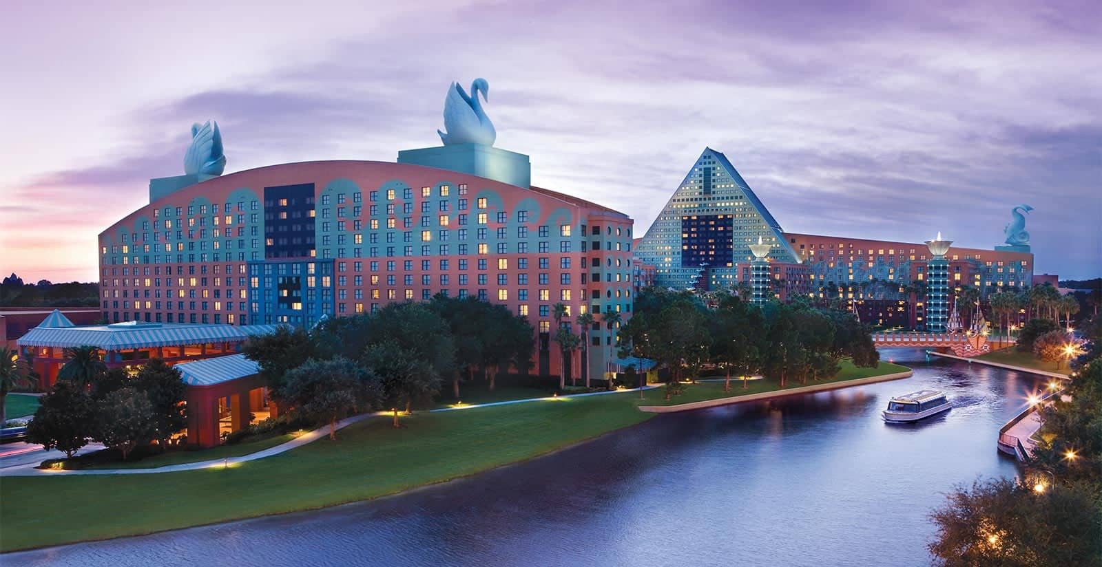 United States: Disney World with points | Testimonial - Swan Disney