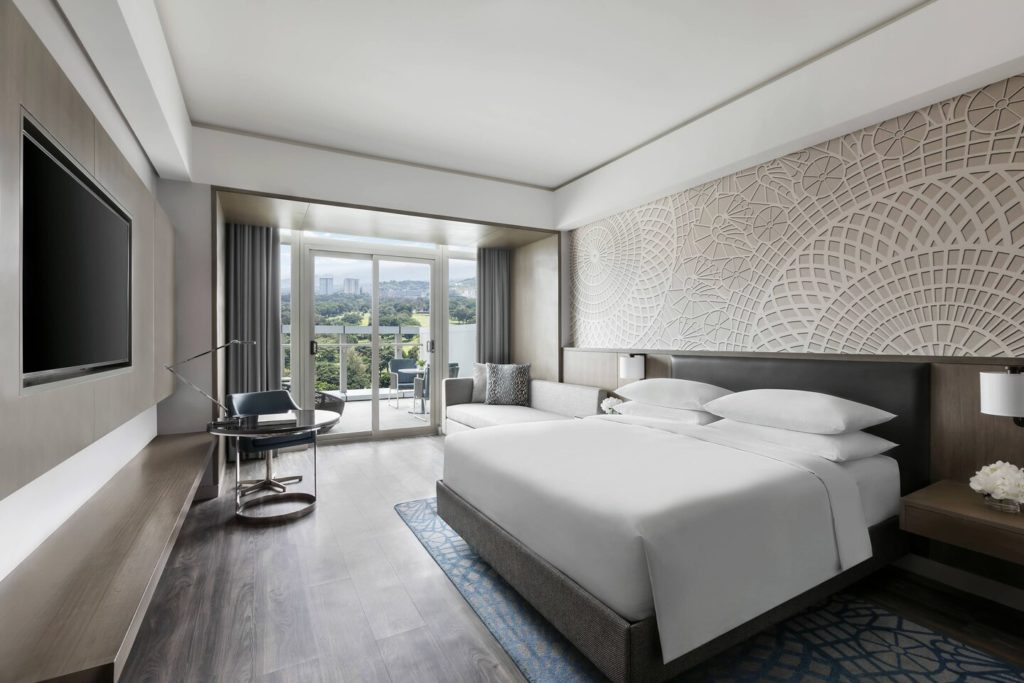 Deluxe King Bed Room Clark Marriott Hotel Credit