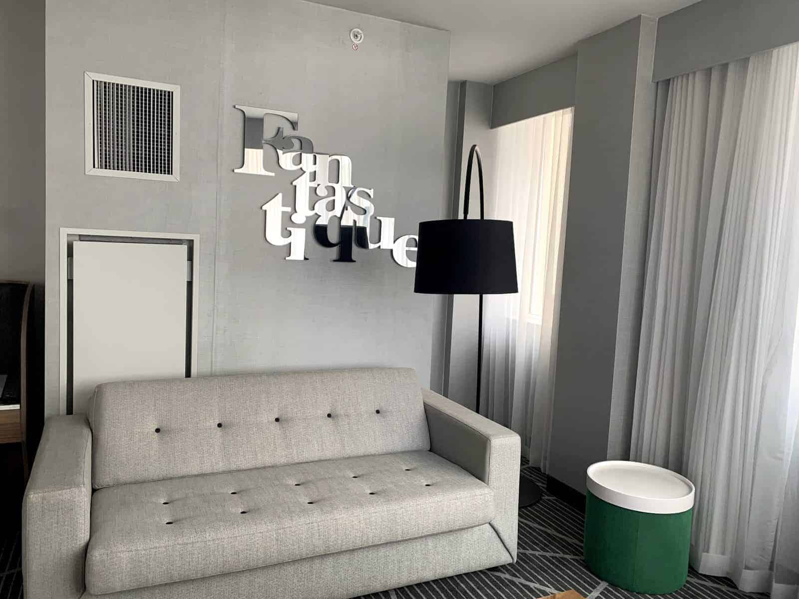 Review: Renaissance Montreal Downtown Hotel | Marriott Bonvoy - Fantastic Sofa Bed