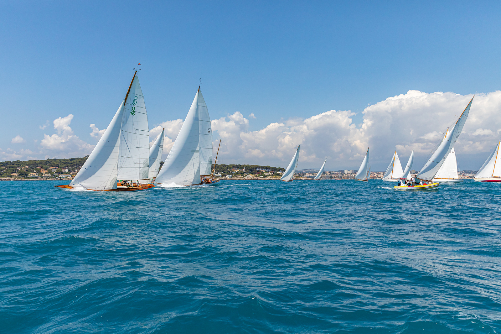 France: French Riviera Travel Guide | Itineraries and Highlights - Boat trip to Antibes Juan Les Pins