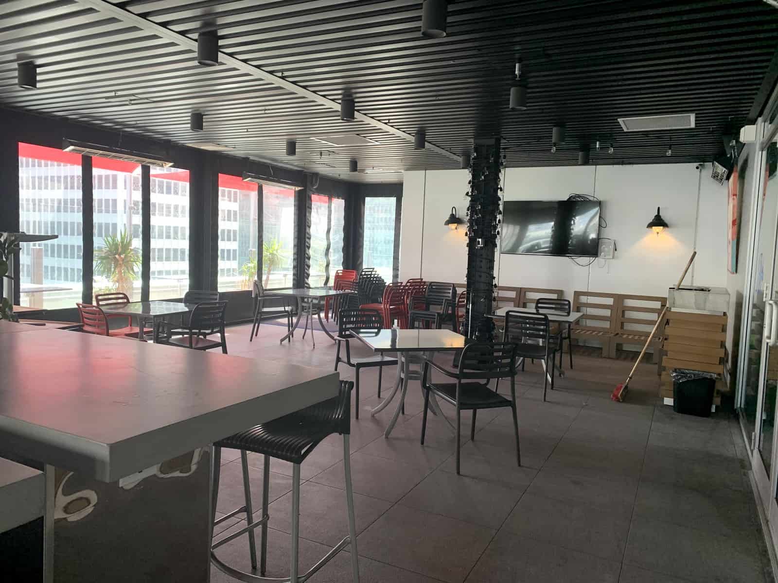 Avis&nbsp;: Renaissance Centre-ville Montréal | Marriott Bonvoy - Terrasse Pas Ouverte