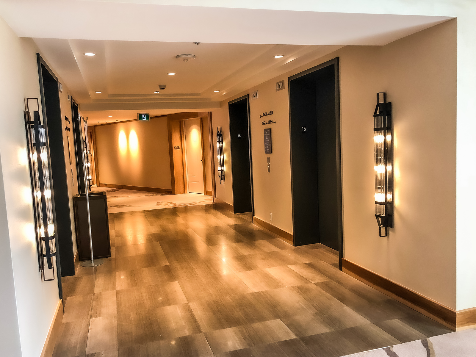 Testimonial: Trip to Vancouver with Points - couloirs -