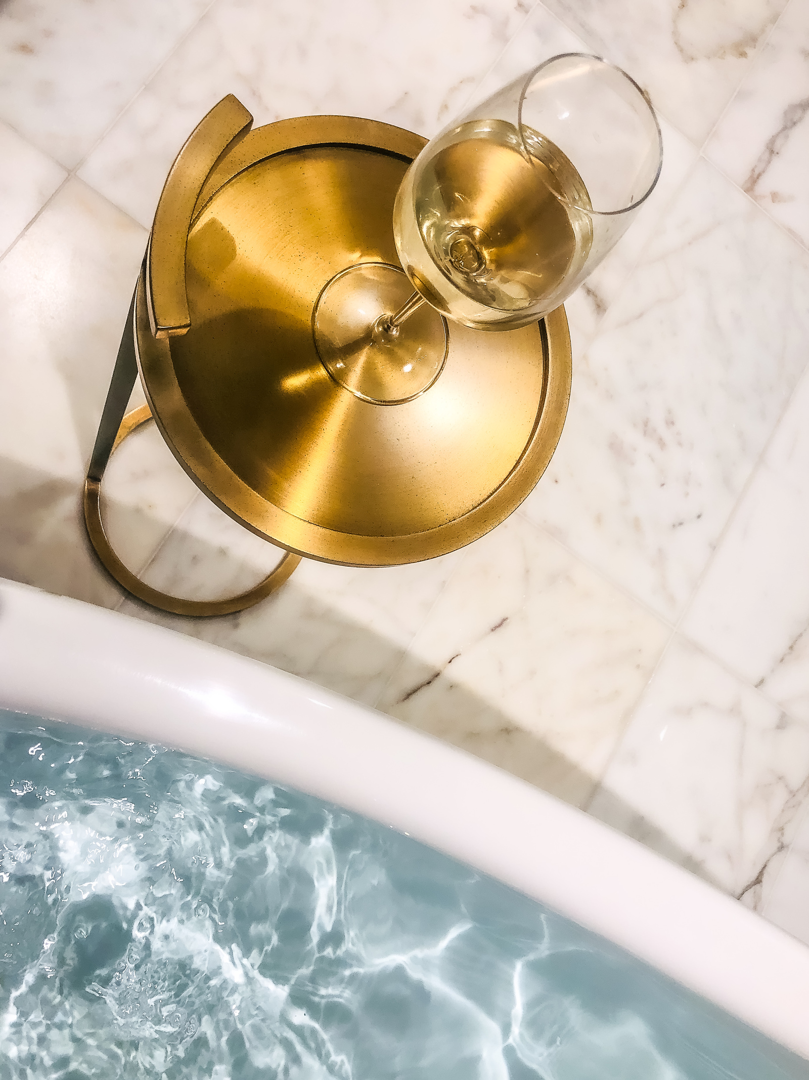 Testimonial: Trip to Vancouver with Points - kohler bathtub and wine-