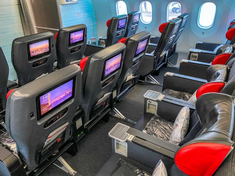 Review: Air Canada 787 Economy - CleanCare+ - Paris to Montreal ...