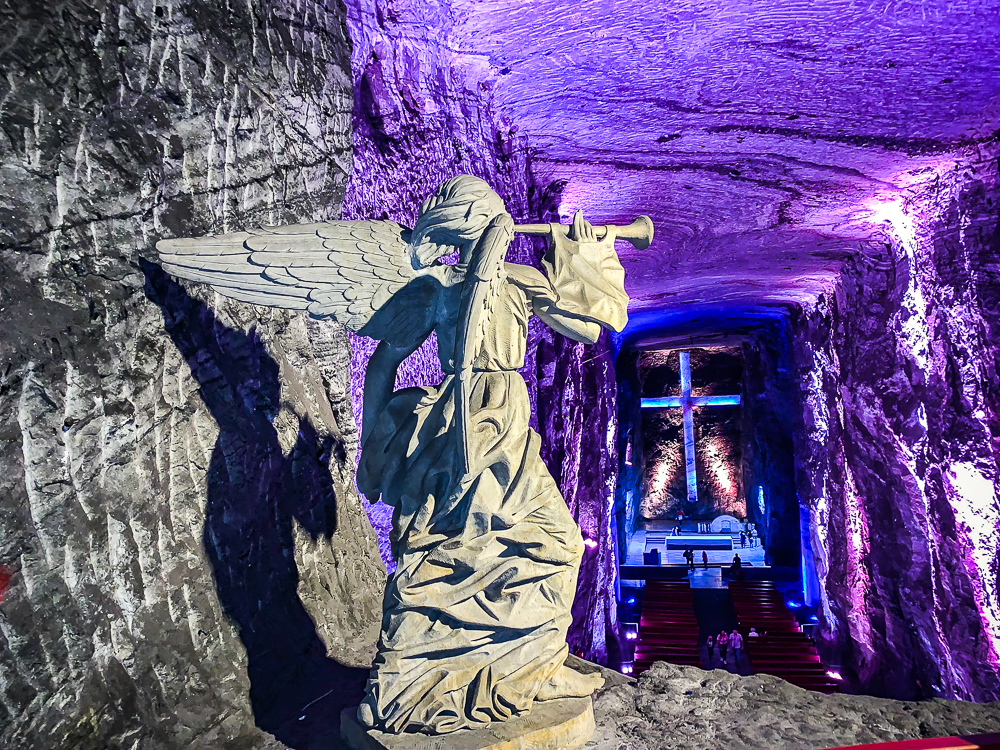 Colombie : d’un passé tragique à un avenir heureux - Cathedrale De Sel 01