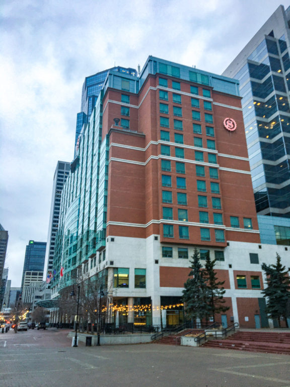 Review Sheraton Suites Calgary Eau Claire Hotel Marriott Bonvoy