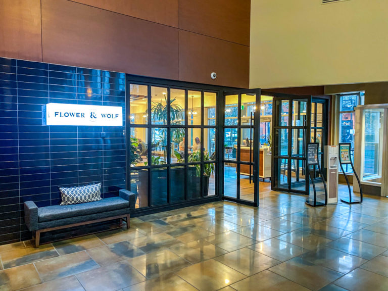 Review Sheraton Suites Calgary Eau Claire Hotel Marriott Bonvoy