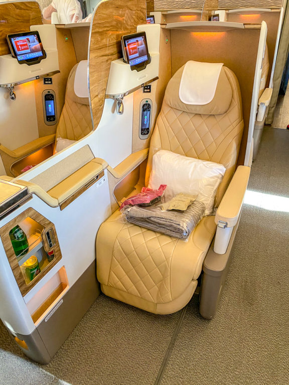 Review: Emirates B777 - New First Class | Milesopedia