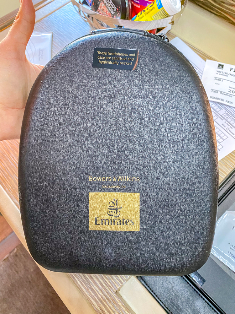emirates nouvelle première classe – accessoires 037