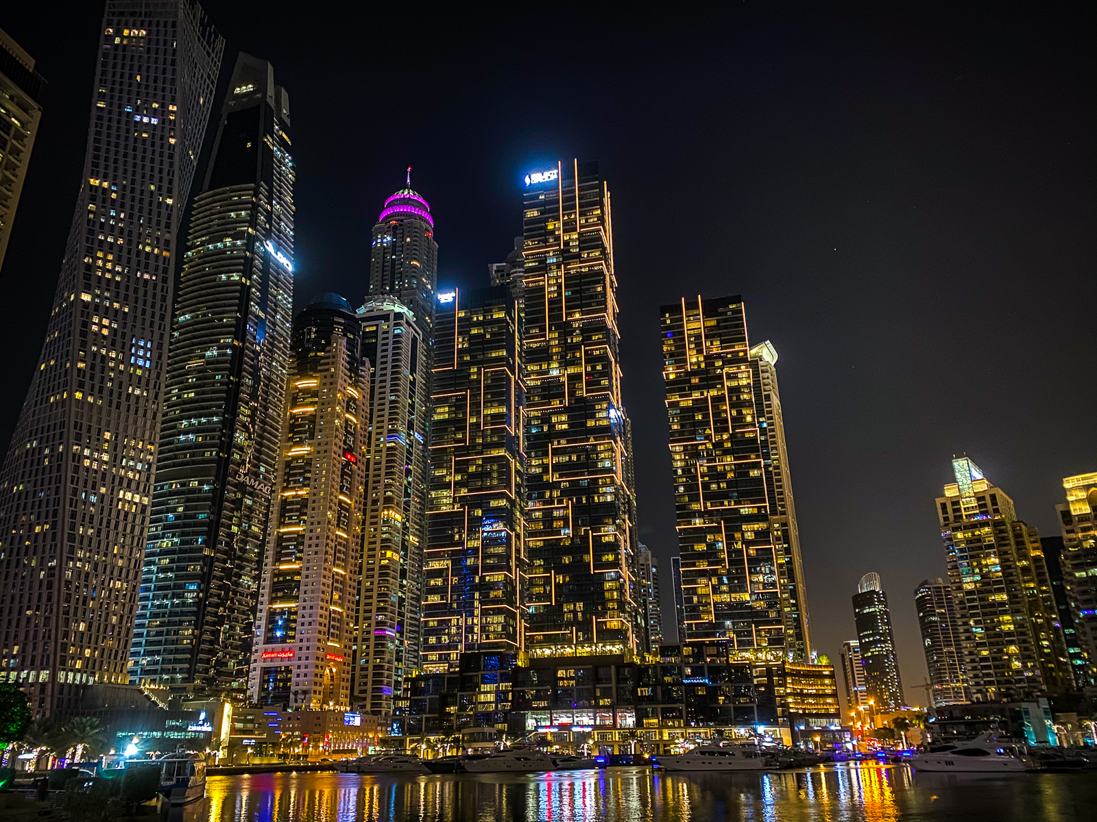 Review&nbsp;: Grosvenor House, a Luxury Collection Hotel, Dubai | Marriott Bonvoy - Exterior Grosvenor House Marina Walk 4