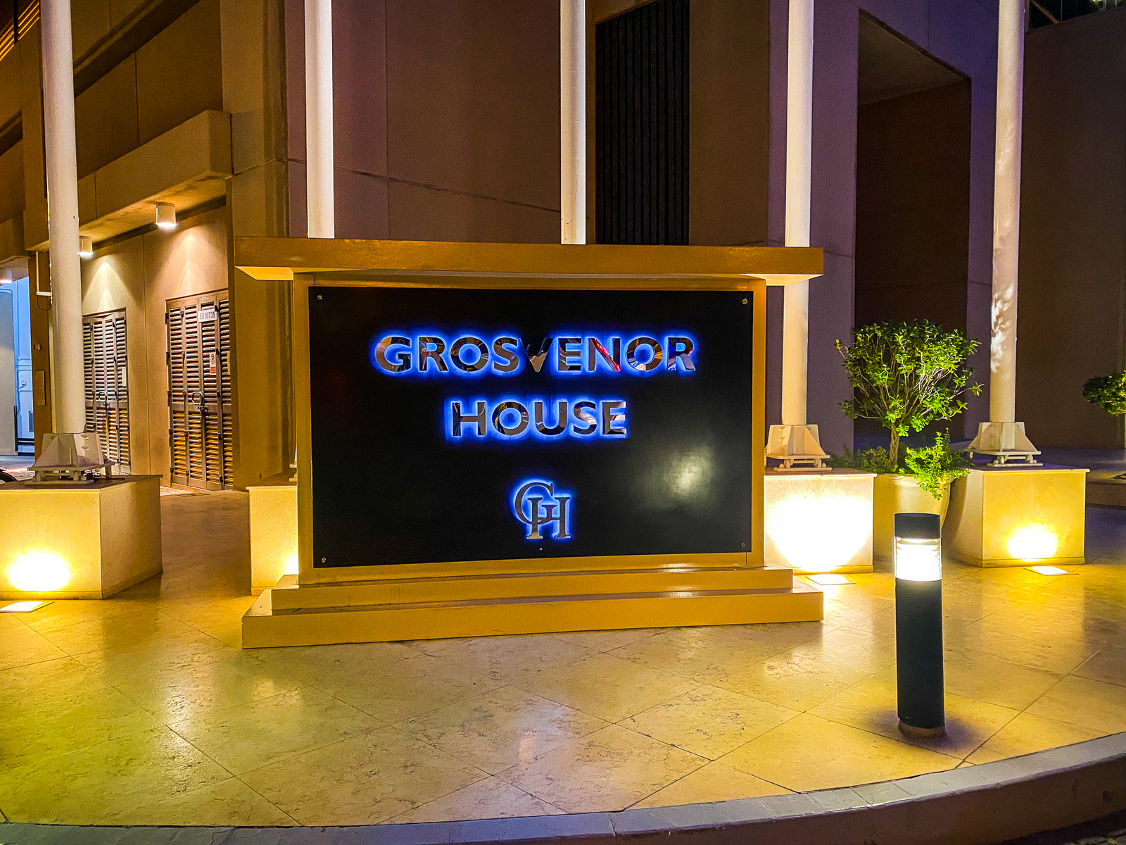 Review&nbsp;: Grosvenor House, a Luxury Collection Hotel, Dubai | Marriott Bonvoy - Exterior Grosvenor House Marina Walk 6
