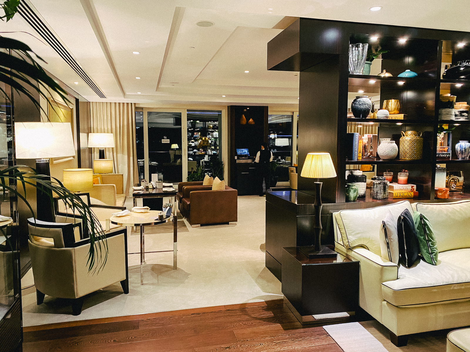 Review&nbsp;: Grosvenor House, a Luxury Collection Hotel, Dubai | Marriott Bonvoy - grosvenor house, a luxury collection hotel, dubai-executive lounge64