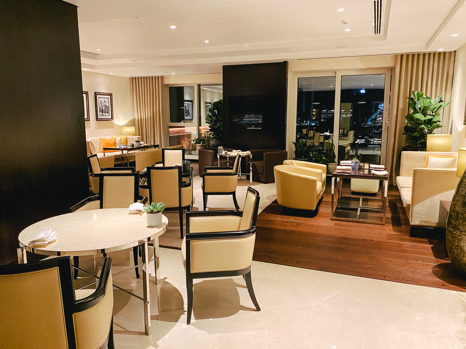 Review&nbsp;: Grosvenor House, a Luxury Collection Hotel, Dubai | Marriott Bonvoy - grosvenor house, a luxury collection hotel, dubai-executive lounge66
