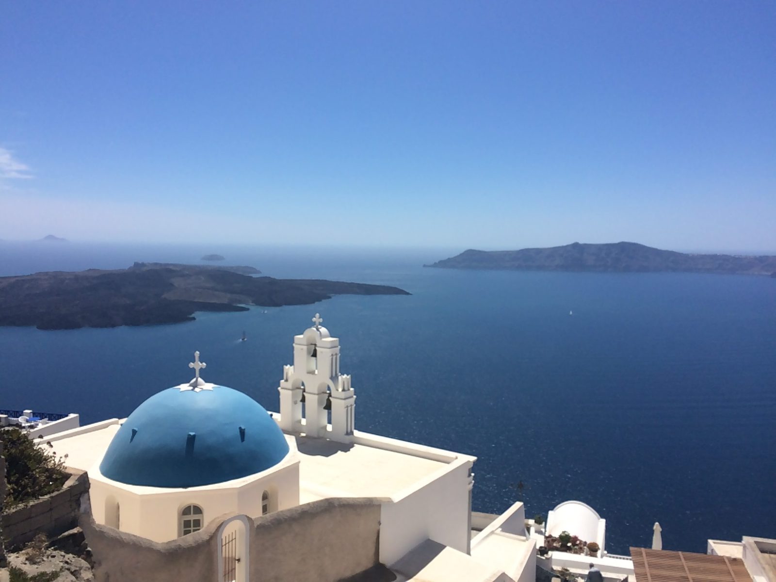 Greece: Solo Travel Itinerary in the Cyclades - Santorini