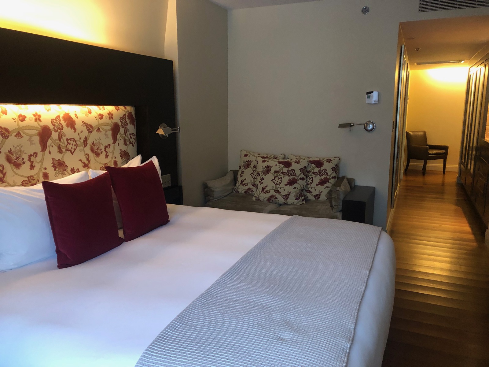 Review: Auberge Saint-Antoine in Quebec City, Relais & Châteaux - Auberge Saint Antoine A Quebec Relais Chateaux Chambre