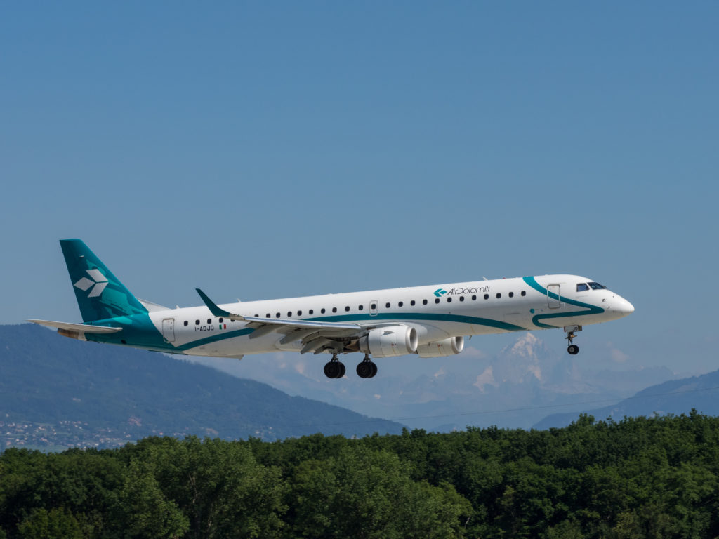 Air Dolomiti Embraer Erj I Adjo