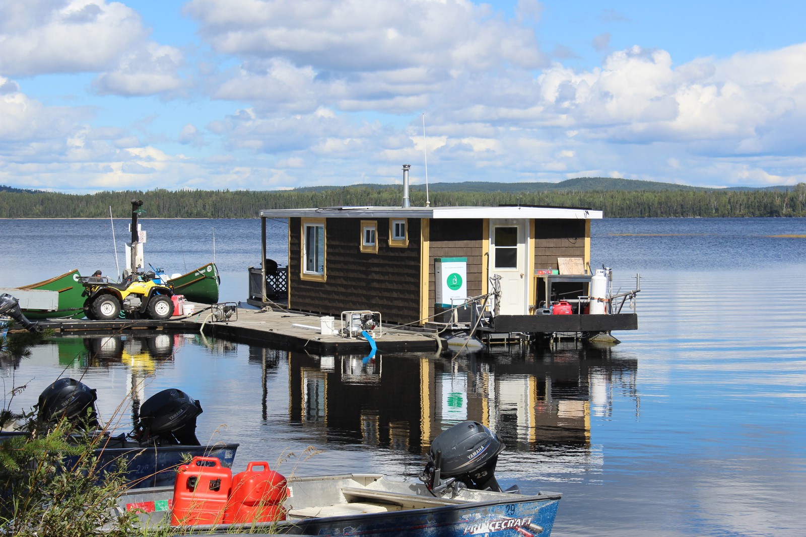 Canada: unusual accommodations in Quebec - Barrage Gouin Anouk