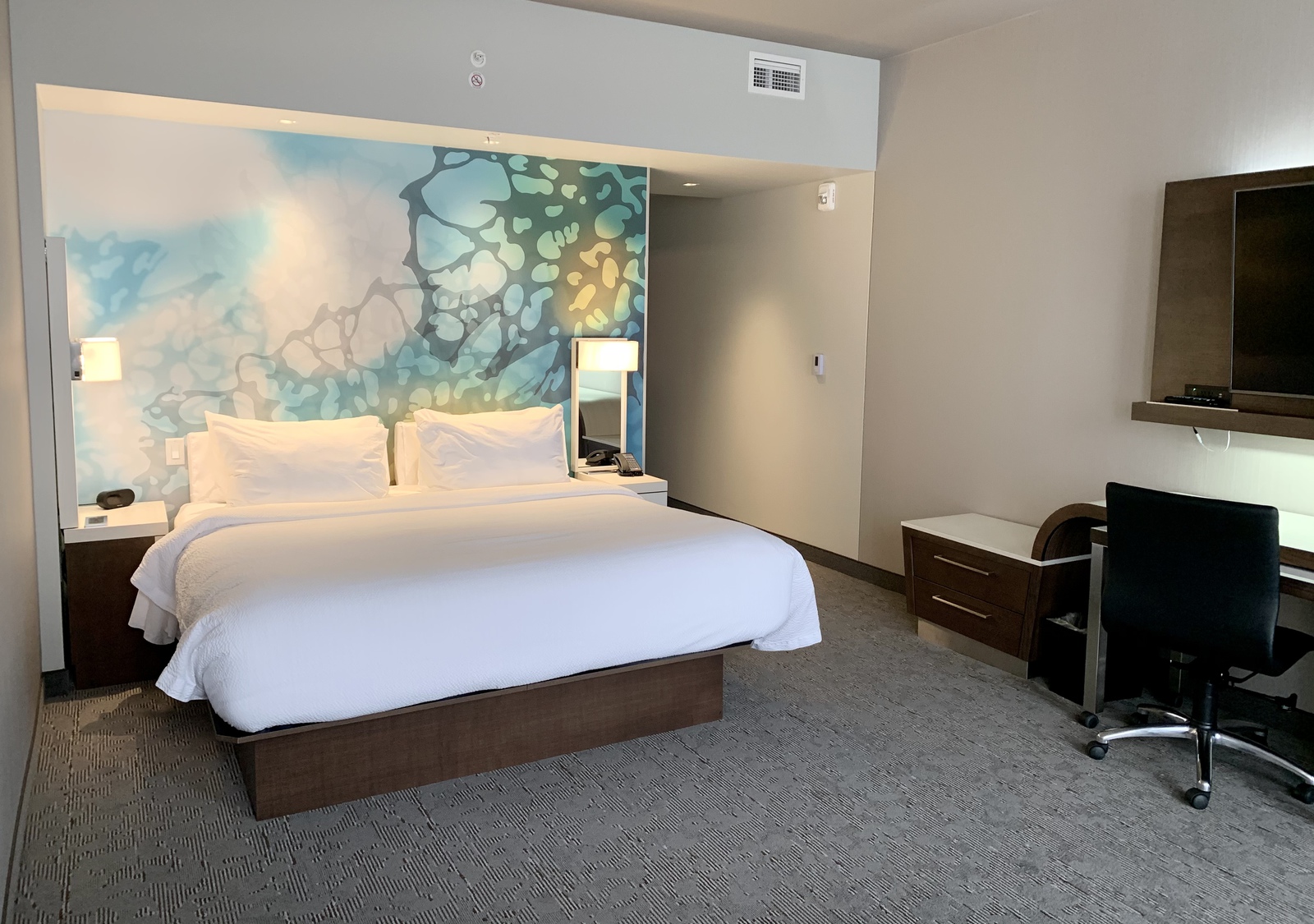 Avis&nbsp;: Courtyard by Marriott Montréal Brossard | Marriott Bonvoy - Courtyard Brossard