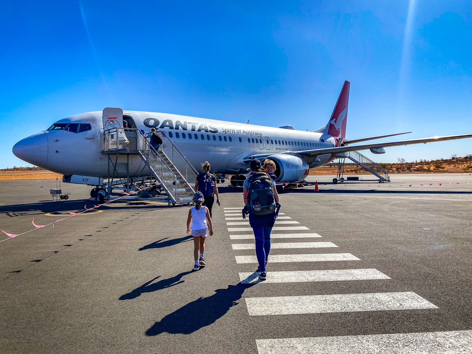 Australia as a Family: Melbourne - Ayers Rock - Darwin - S-- Australie---