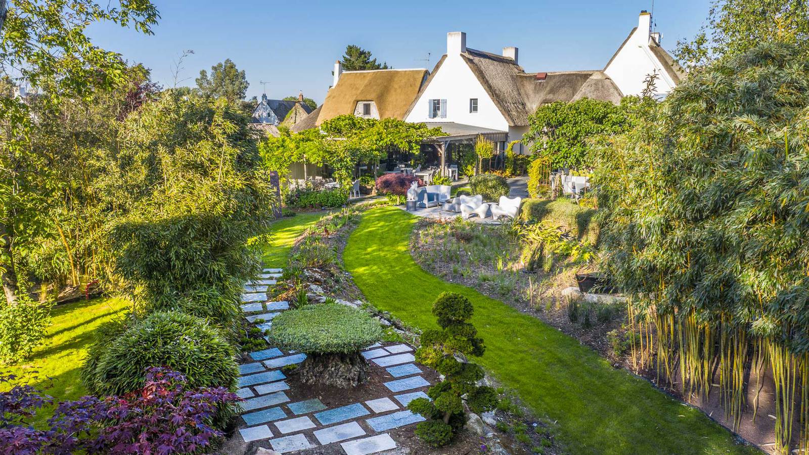 France : Travel guide Brittany | Itineraries and Highlights - Mare Aux Oiseaux Restaurant Hotel Spa Eric Guerin