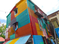 La Boca Maisons colorees en bois et placage de zinc