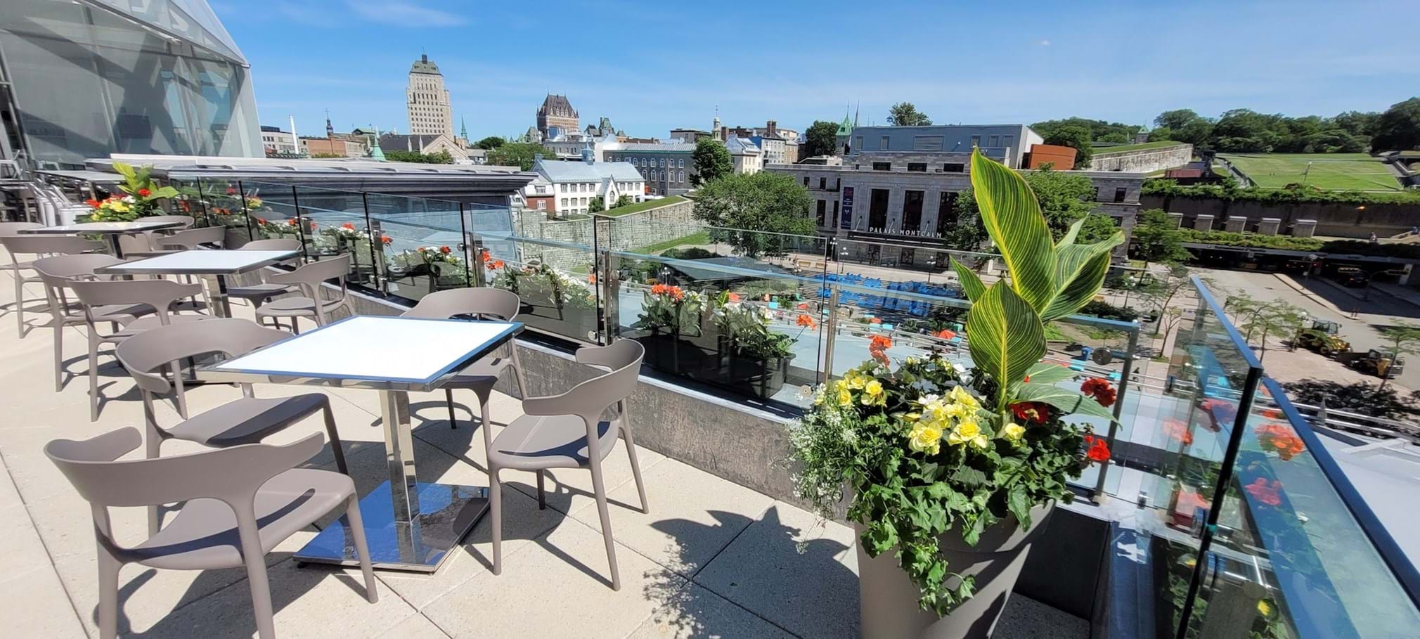 Canada : Les Meilleures Terrasses pour Chiller en Automne au Québec - Terrasses automne